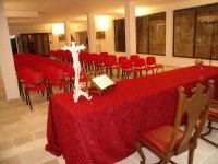 Realizzazione Arredo Sale Congressi e Teatro