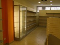 Realizzazione Arredo Tabacchi ed Edicola